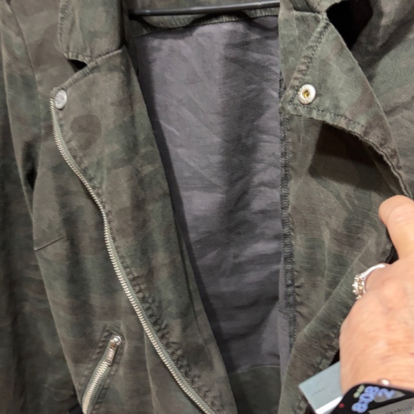 Level 99 Women's Olive Utility Jacket - Picture 6 of 7